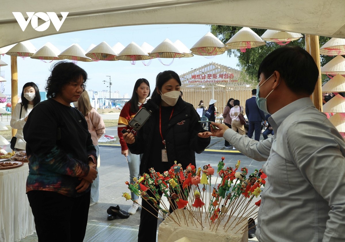 Lễ hội Du lịch - Văn hoá Việt Nam 2022 tại Hàn Quốc: Thắm tình hữu nghị giữa hai nước