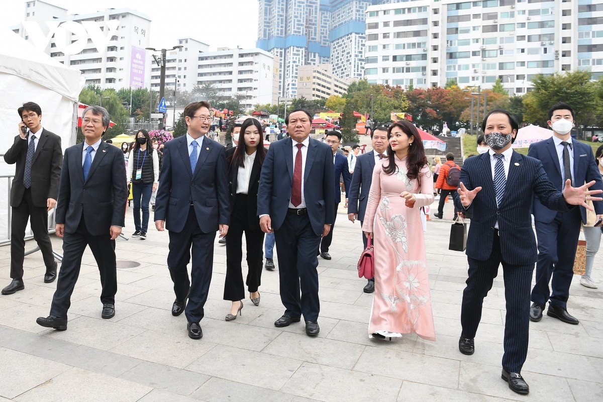 Hàn Quốc sẵn sàng hợp tác và giúp Việt Nam phát triển công nghiệp văn hóa