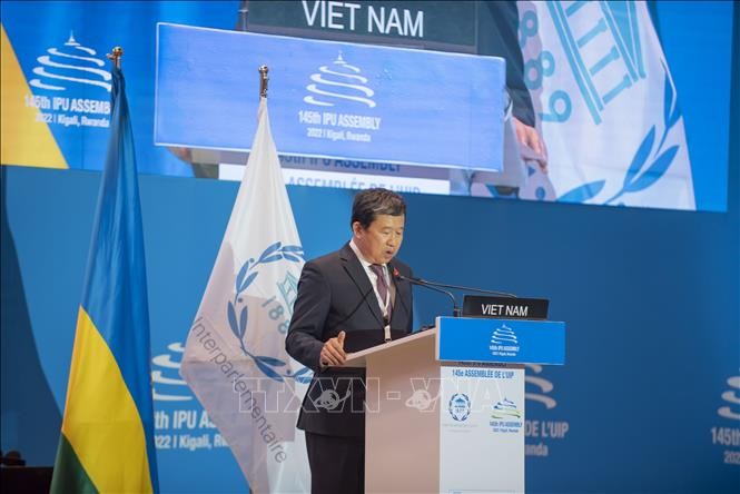 Ủy viên Trung ương Đảng, Ủy viên Ủy ban Thường vụ Quốc hội, Chủ nhiệm Ủy ban Đối ngoại Vũ Hải Hà phát biểu (Ảnh: TTXVN phát).