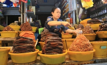 “Thiên đường” mắm Châu Đốc