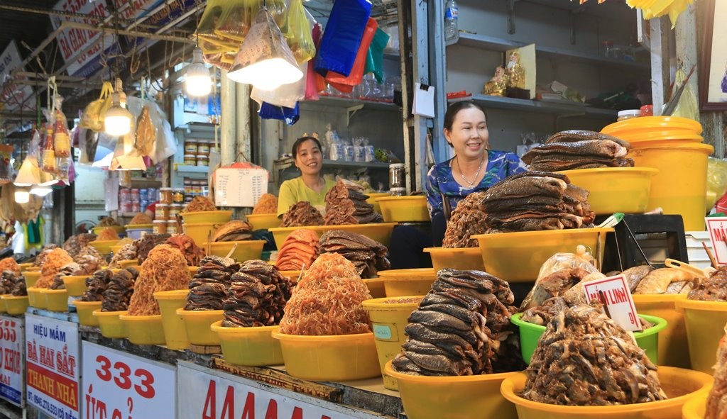 “Thiên đường” mắm Châu Đốc