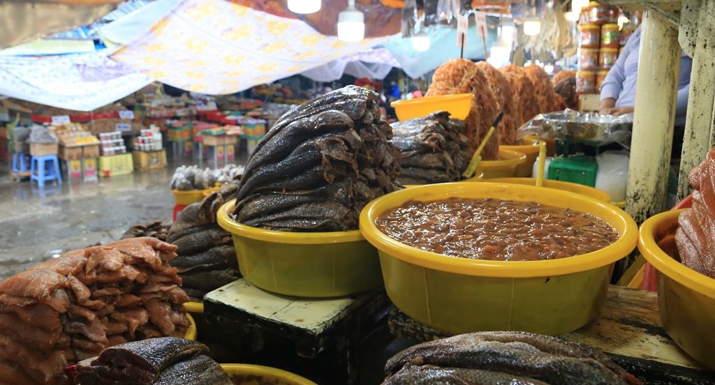 “Thiên đường” mắm Châu Đốc