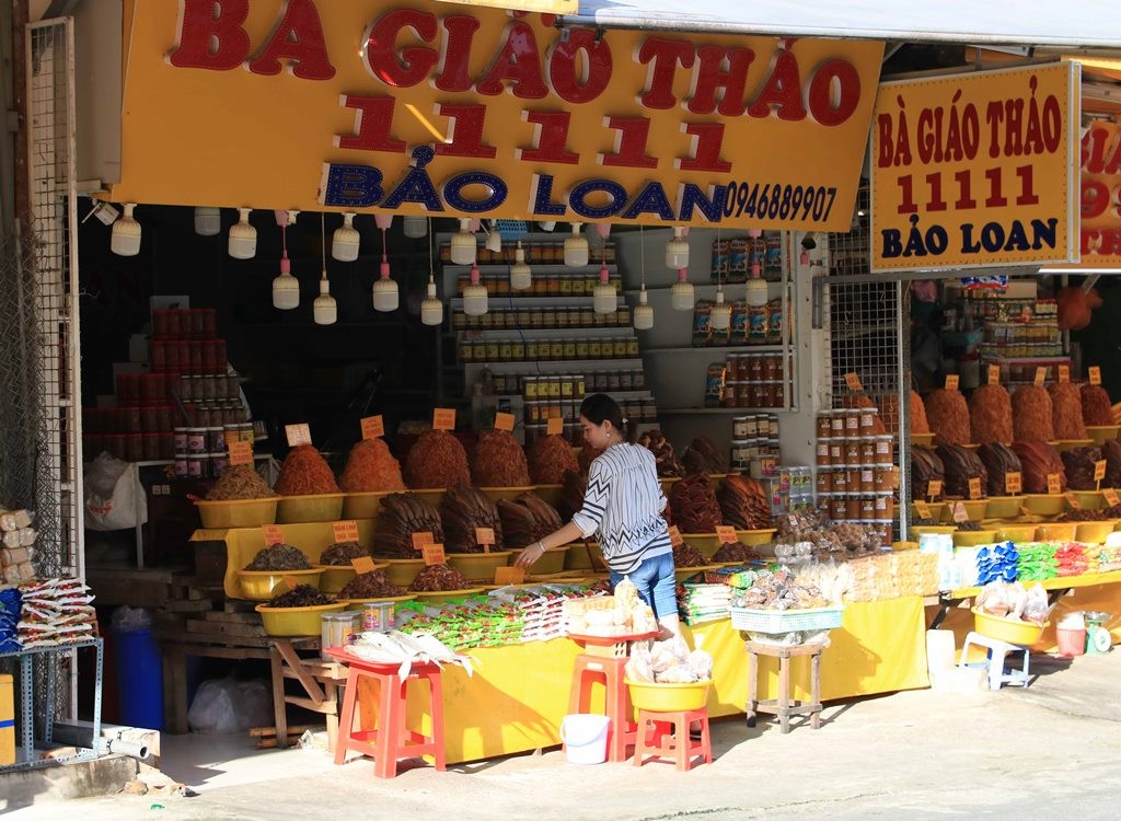 “Thiên đường” mắm Châu Đốc