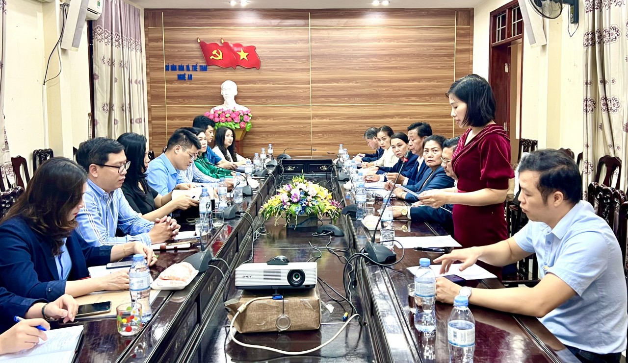 Tỉnh Nghệ An và Lào chia sẻ kinh nghiệm và tăng cường hợp tác về lĩnh vực Thư viện