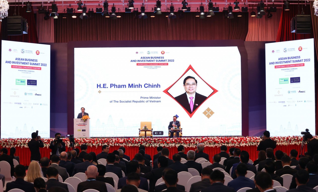 Thủ tướng: Việt Nam cam kết tạo lập môi trường kinh doanh tốt nhất