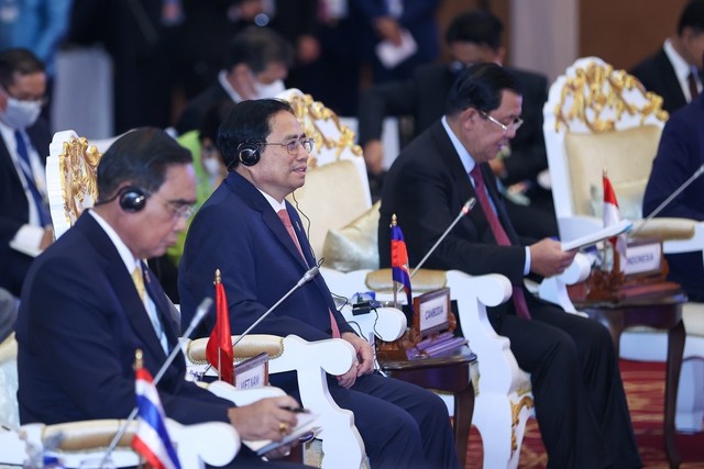Vì một ASEAN tự cường, mạnh mẽ, phát triển bền vững, bao trùm