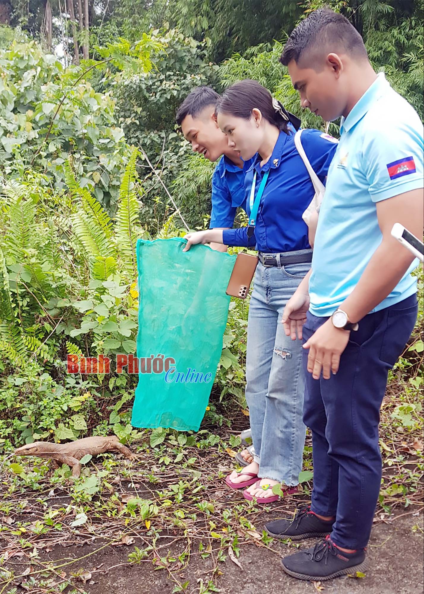 Giao lưu hữu nghị giữa thanh niên, sinh viên tỉnh Bình Phước với sinh viên Campuchia và Lào Giao lưu hữu nghị giữa thanh niên, sinh viên tỉnh Bình Phước với sinh viên Campuchia và Lào