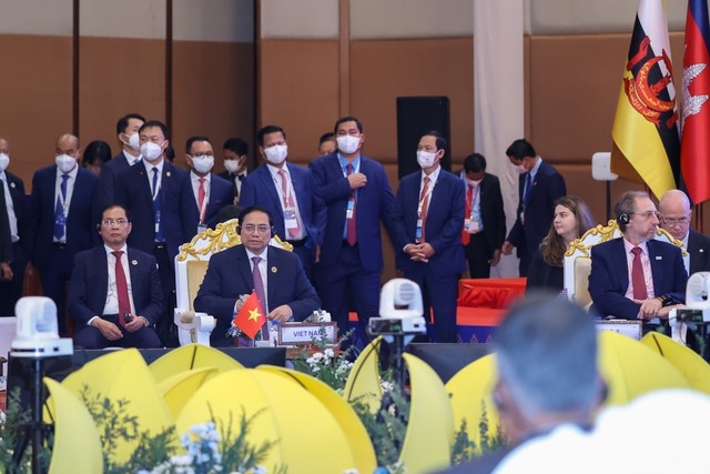 Thủ tướng dự Đối thoại Toàn cầu ASEAN: Bảo đảm các cân bằng chiến lược