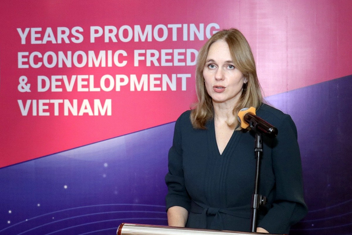 FNF nhận bằng khen của VUFO vì những đóng góp tích cực tại Việt Nam