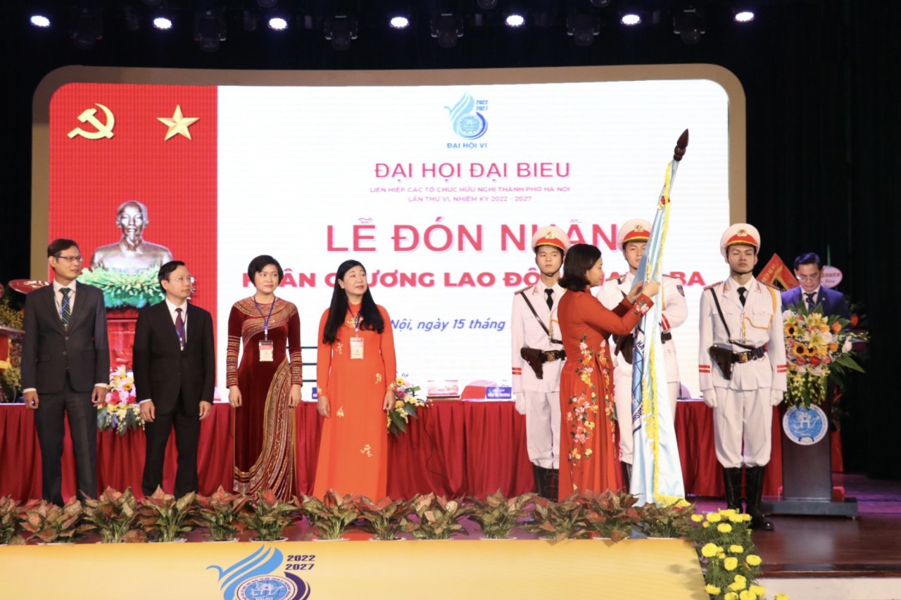 HAUFO tổ chức thành công Đại hội lần thứ VI, đón nhận Huân chương Lao động hạng Ba
