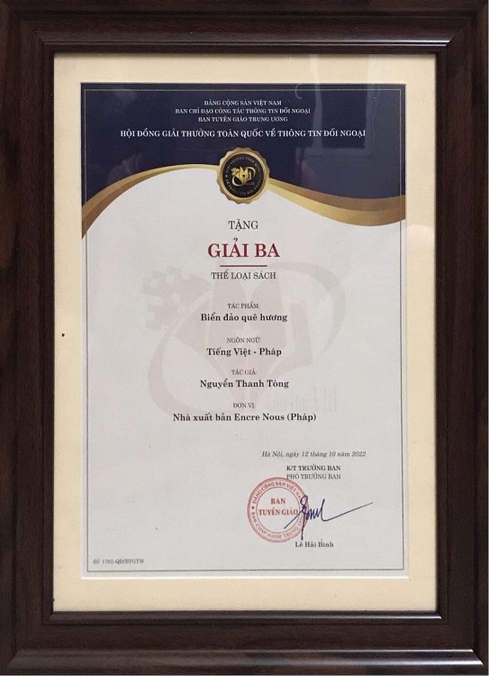 Tôi viết để cộng đồng người Việt ở nước ngoài hiểu thêm về biển đảo quê hương