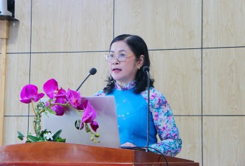 can tho khuyen khich su dung mo hinh kinh te tuan hoan de giai quyet van de chat thai