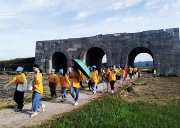 Thành Nhà Hồ miễn vé tham quan ngày Di sản Văn hoá Việt Nam 23/11