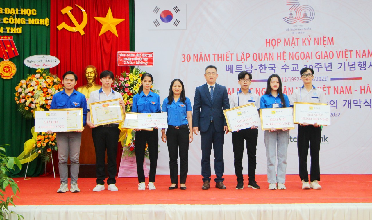Cần Thơ kỷ niệm 30 năm thiết lập quan hệ ngoại giao Việt Nam - Hàn Quốc