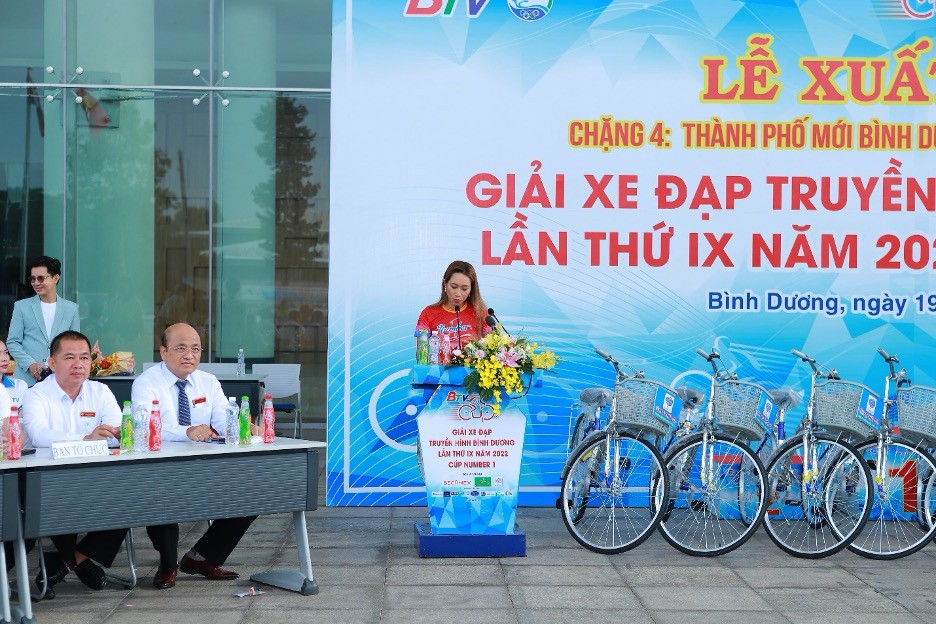 Đại diện Tập đoàn Tân Hiệp Phát và Nhãn hàng Number 1 phát biểu tại buổi bế mạc trao giải.