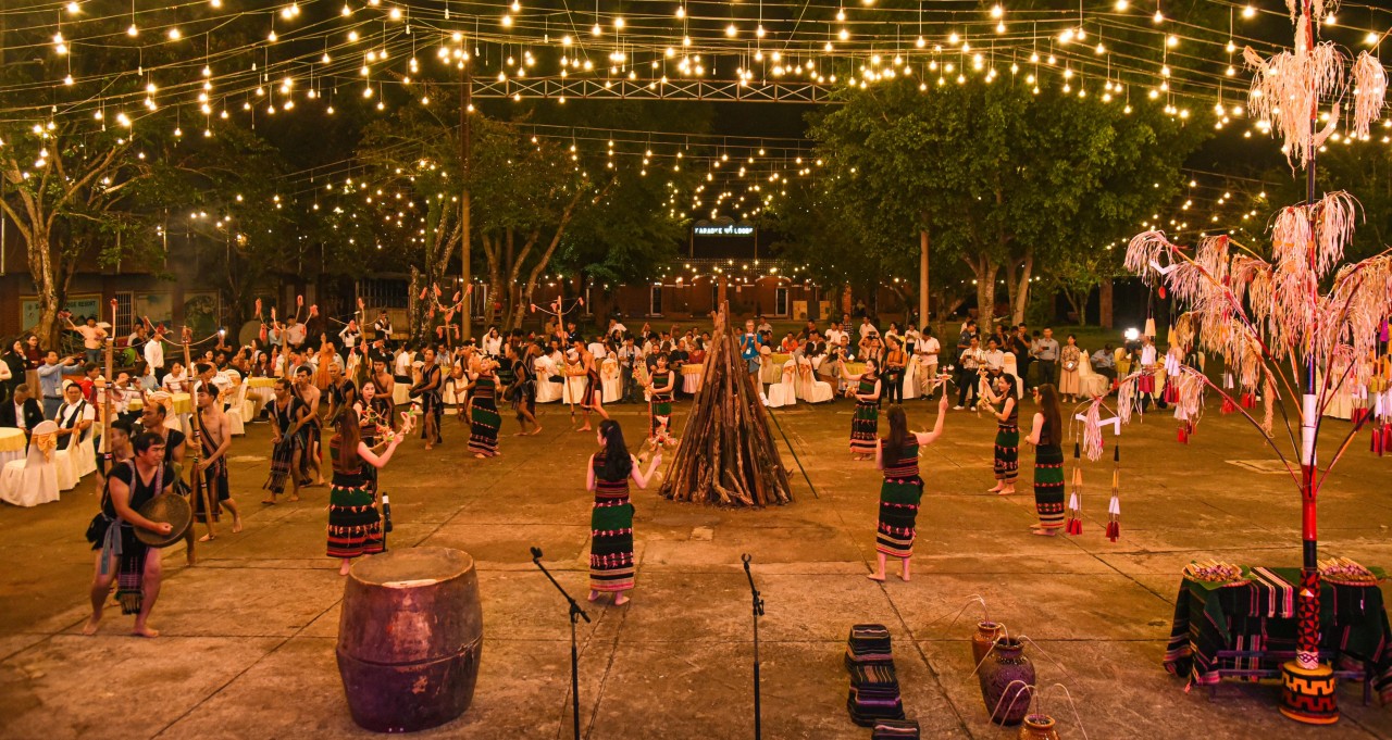 Công viên địa chất toàn cầu UNESCO Đắk Nông và Mudeungsan (Hàn Quốc) ký kết hợp tác phát triển