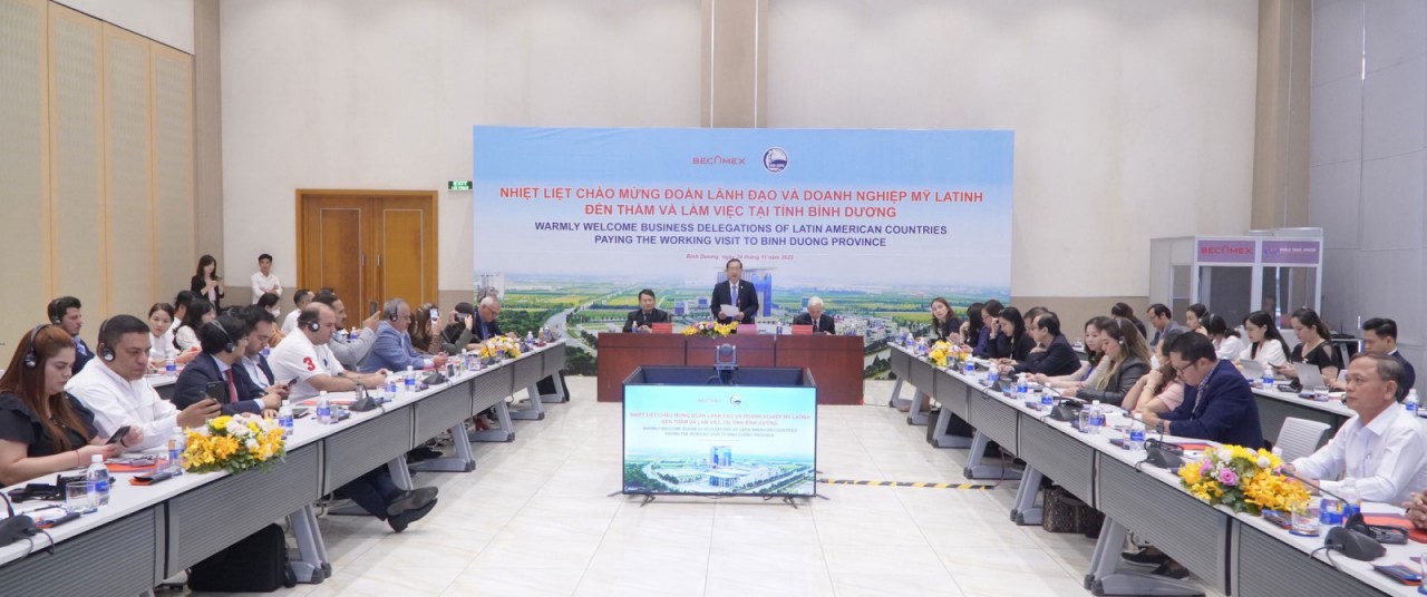 Quang cảnh buổi làm việc (Ảnh: Báo Bình Dương).