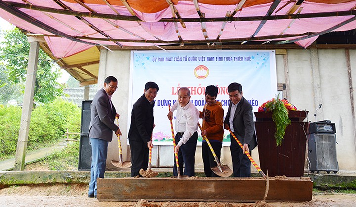 Đặt mục tiêu hỗ trợ gần 2.200 nhà ở cho hộ nghèo, hộ cận nghèo tại huyện biên giới A Lưới