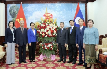 Chủ tịch VUFO chúc mừng 47 năm Quốc khánh nước CHDCND Lào