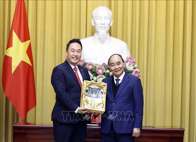 Chủ tịch nước gặp mặt các tổ chức người Hàn Quốc tại Việt Nam