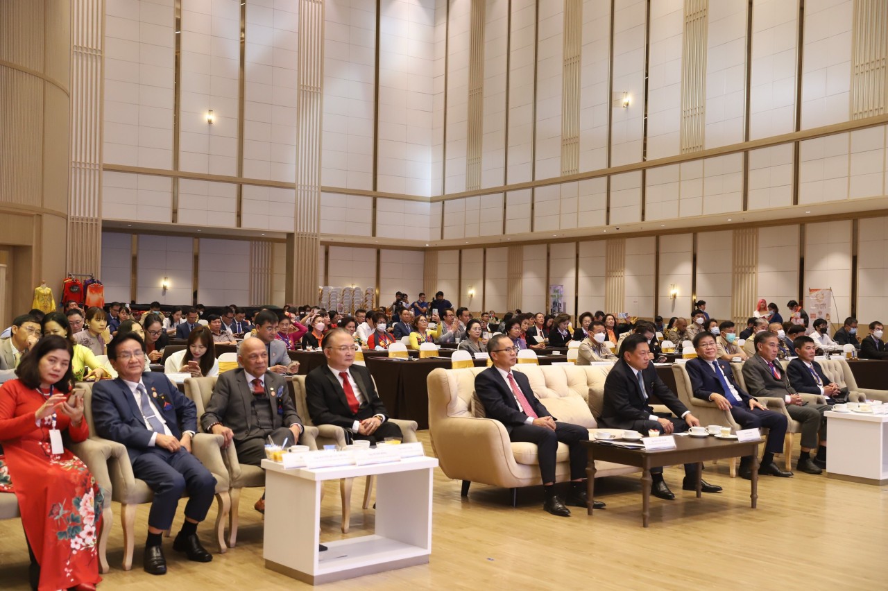 Tăng sức hấp dẫn của việc học tiếng Việt đối với thế hệ trẻ kiều bào Thái Lan