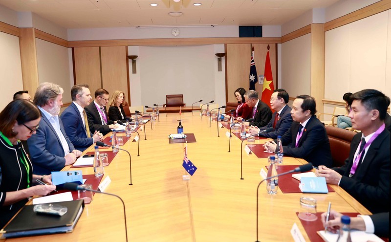 Nhịp cầu tri thức và văn hóa Việt Nam-Australia