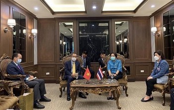 tinh saraburi cua thai lan ung ho nguoi goc viet sinh song lam an