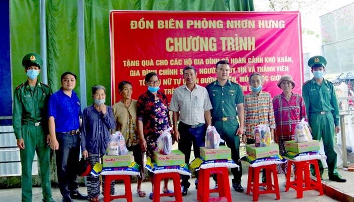 Nhiều hoạt động thiết thực dành cho nhân dân và học sinh khu vực biên giới