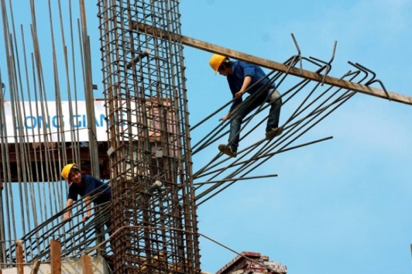 Bộ Lao động – Thương binh và Xã hội đề xuất bổ sung 37 nghề, công việc nặng nhọc, độc hại, nguy hiểm và 14 nghề, công việc đặc biệt nặng nhọc, độc hại, nguy hiểm