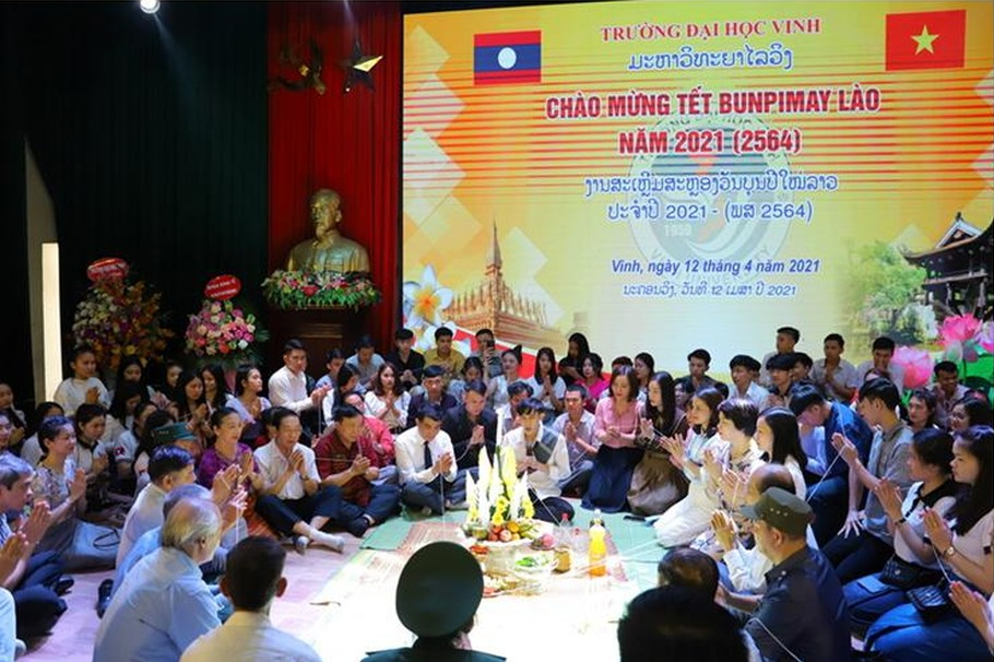 Nghệ An kết nghĩa được 21 cặp bản - bản với 3 tỉnh Hủa Phăn - Xiêng Khoảng - BôLyKhămXay (Lào)