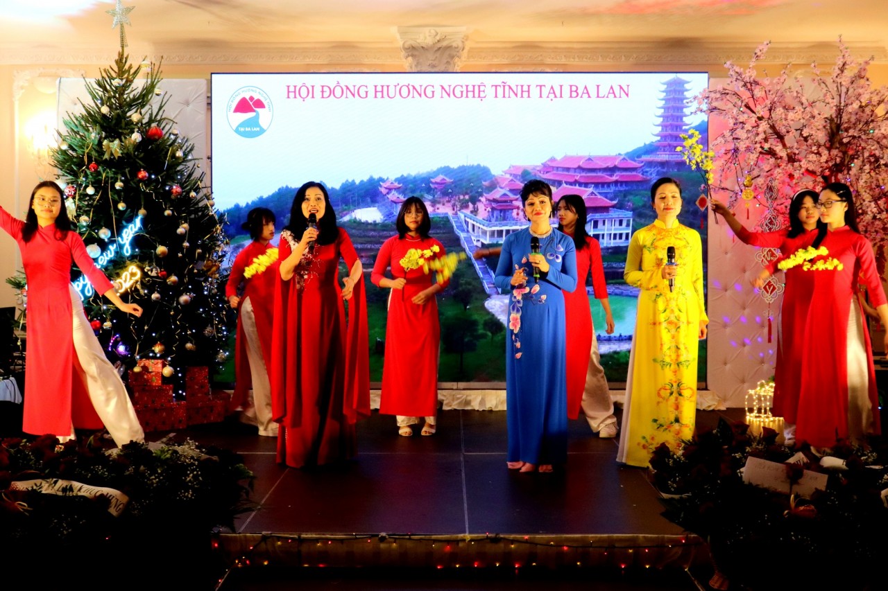 Hội đồng hương Nghệ Tĩnh tại Ba Lan gặp mặt Mừng Xuân Quý Mão 2023