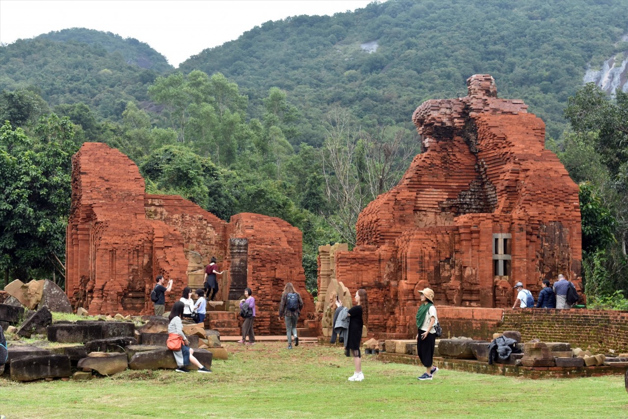 Nhóm tháp A được trùng tu và mở cửa đón khách tham quan (Ảnh: K.L).