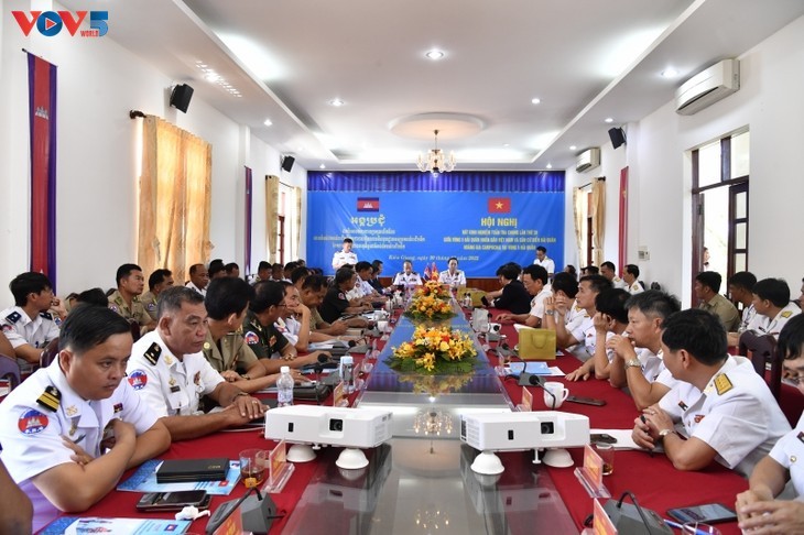 Quang cảnh Hội nghị rút kinh nghiệm tuần tra chung lần thứ 30