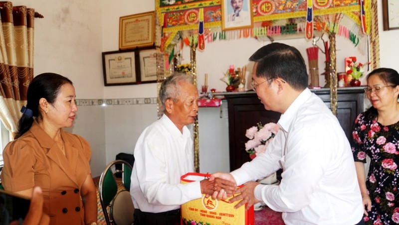 Quảng Nam chi hơn 76 tỷ đồng cho đối tượng chính sách, người có công dịp Tết Nguyên đán Quý Mão 2023