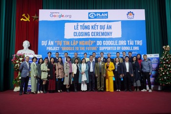 Giúp thanh niên Việt Nam 