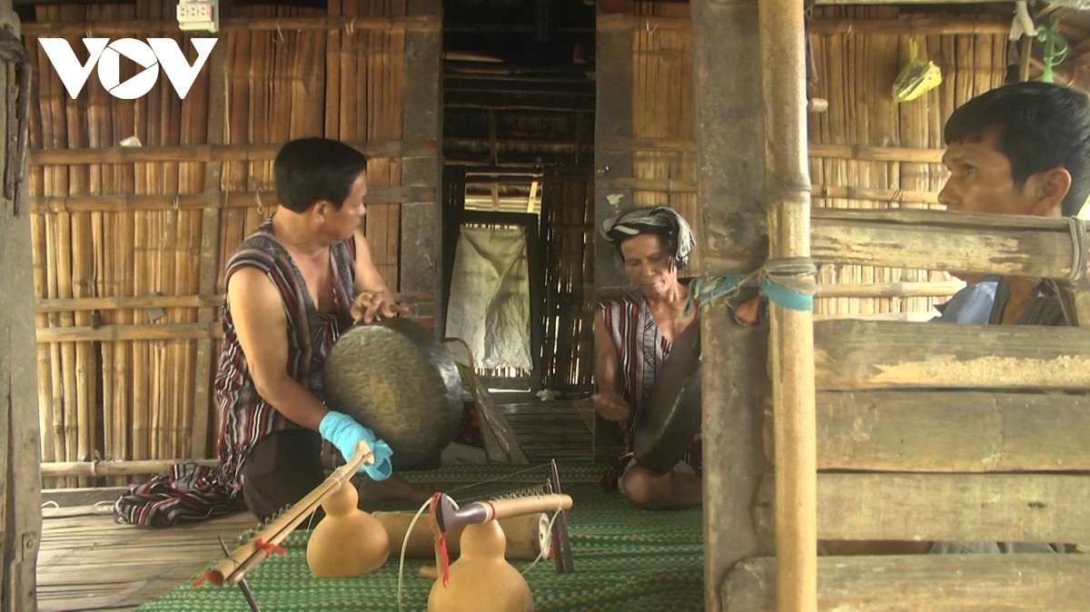Bảo tồn văn hoá Hre