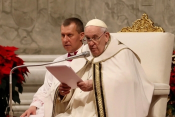 giao hoang francis keu goi cham dut chien tranh va xung dot