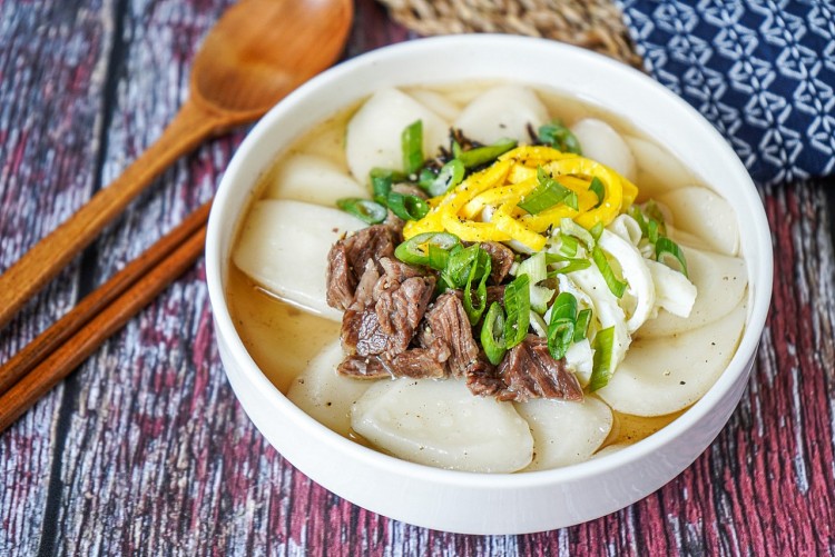 Những món ăn đón năm mới độc đáo trên thế giới