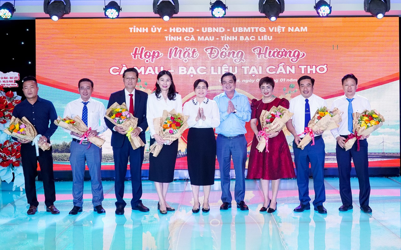 Cà Mau và Bạc Liêu kêu gọi đồng hương tiếp tục đóng góp phát triển quê hương