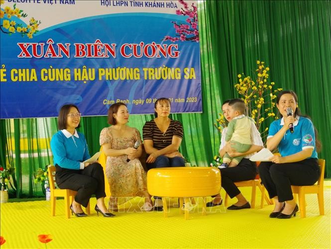 "Xuân biên cương" với gia đình quân nhân huyện đảo Trường Sa