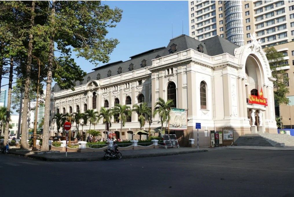 10 điểm đến không thể bỏ qua khi đến thành phố Hồ Chí Minh