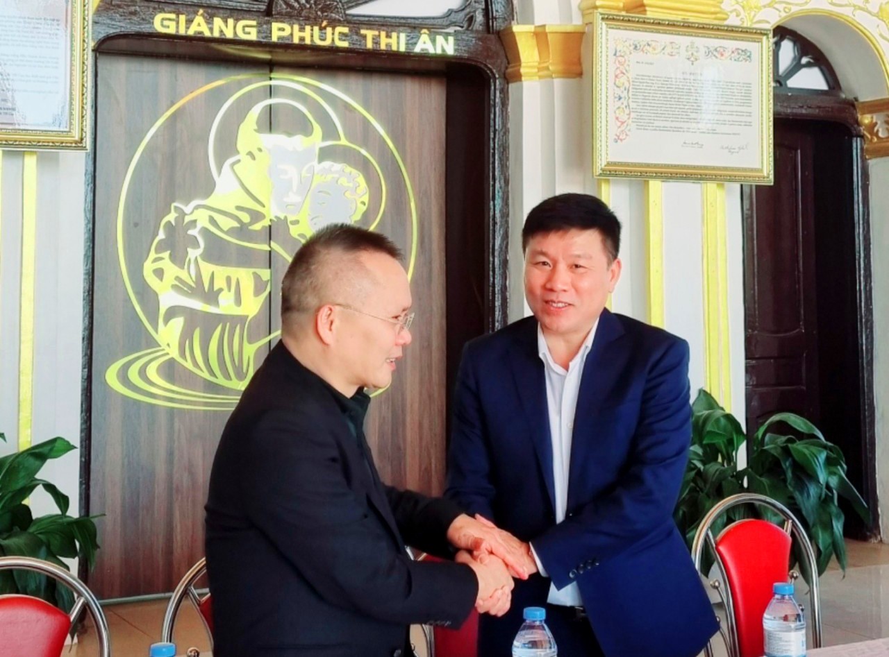Sở GTVT Nghệ An trao gần 1.200 suất quà cho người nghèo nhân dịp Tết Nguyên đán 2023