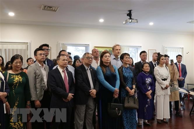 Xuân Quê hương ấm lòng người Việt xa xứ ở Australia và Italy | Người Việt bốn phương | Vietnam+ (VietnamPlus)