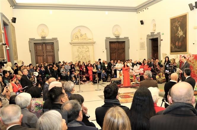 Xuân Quê hương ấm lòng người Việt xa xứ ở Australia và Italy | Người Việt bốn phương | Vietnam+ (VietnamPlus)