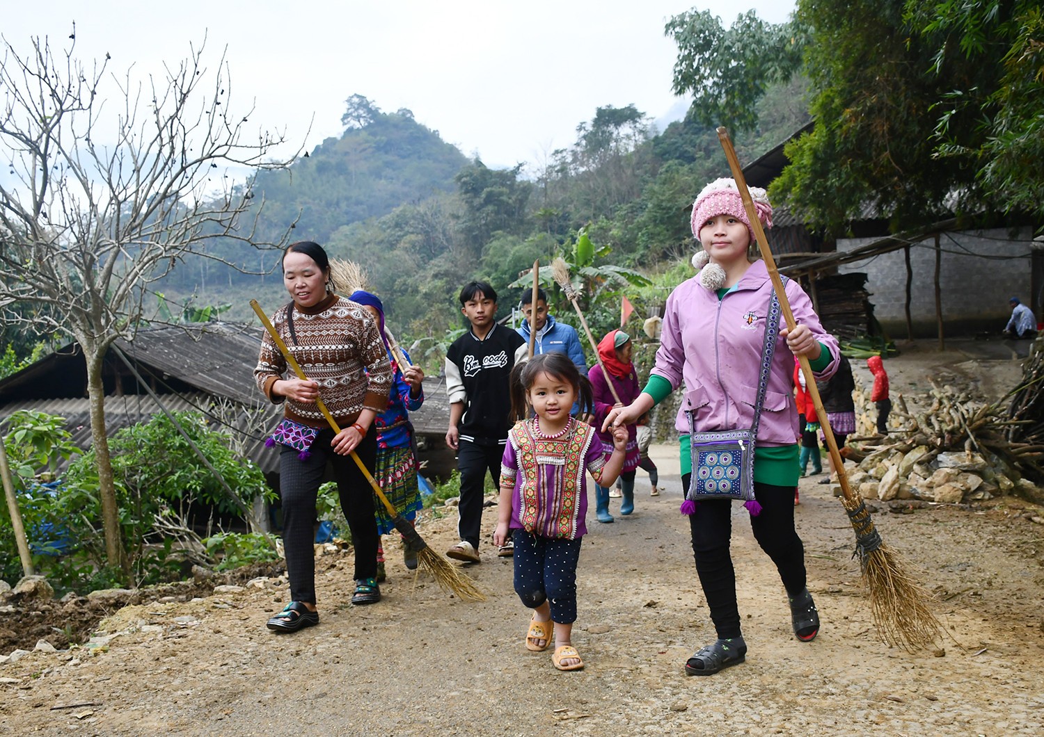 Dọn làng đón Tết