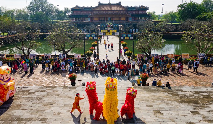 Thừa Thiên Huế đón gần 7.000 lượt khách quốc tế trong 3 ngày Tết Quý Mão 2023