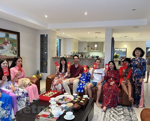 “Giữ lửa” Tết cổ truyền Việt Nam trong các gia đình tại Australia | Người Việt bốn phương | Vietnam+ (VietnamPlus)