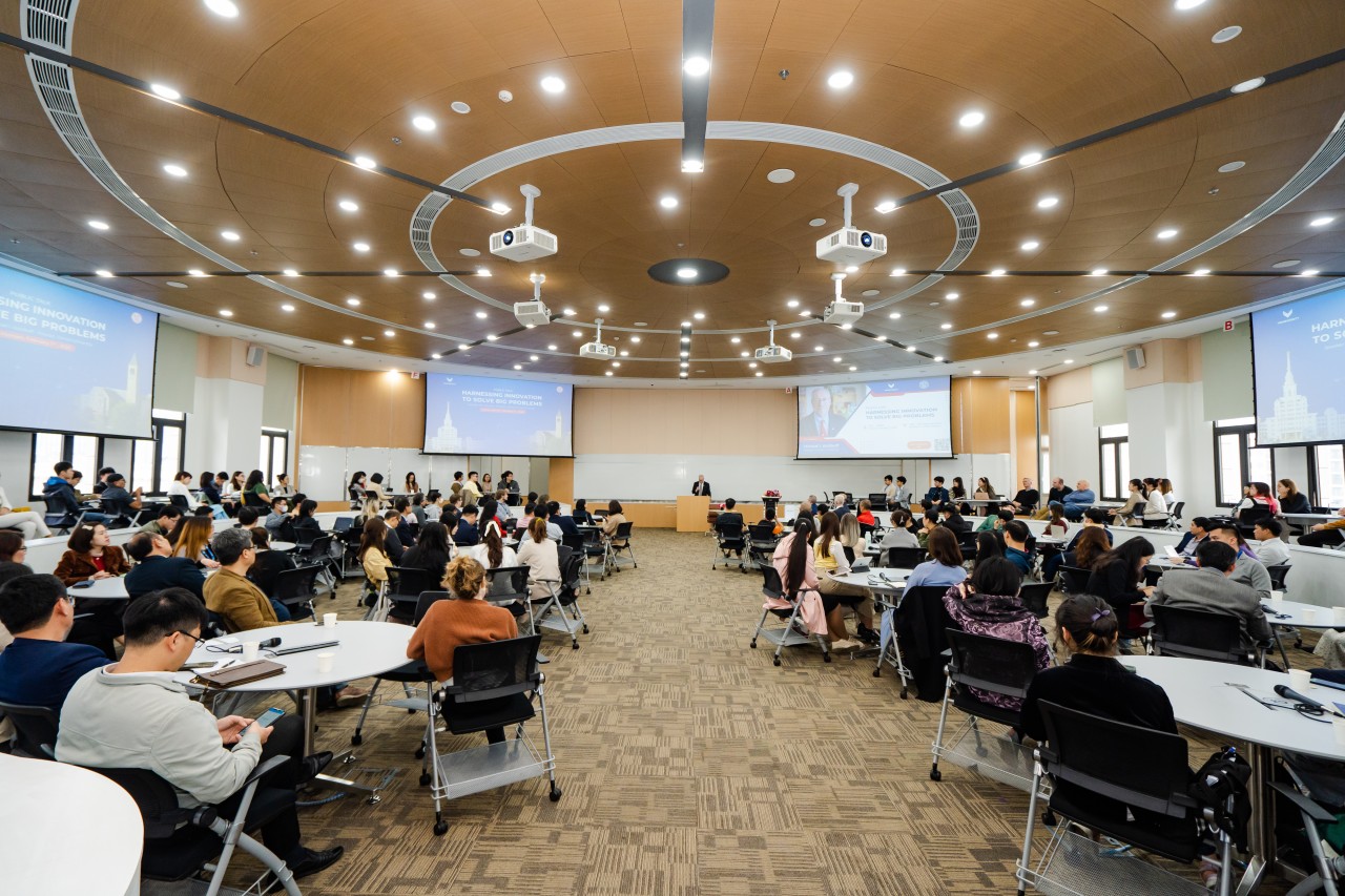 Hiệu trưởng ĐH Cornell: Đại học phải mang đến lợi ích cho cộng đồng | Giáo dục | Vietnam+ (VietnamPlus)