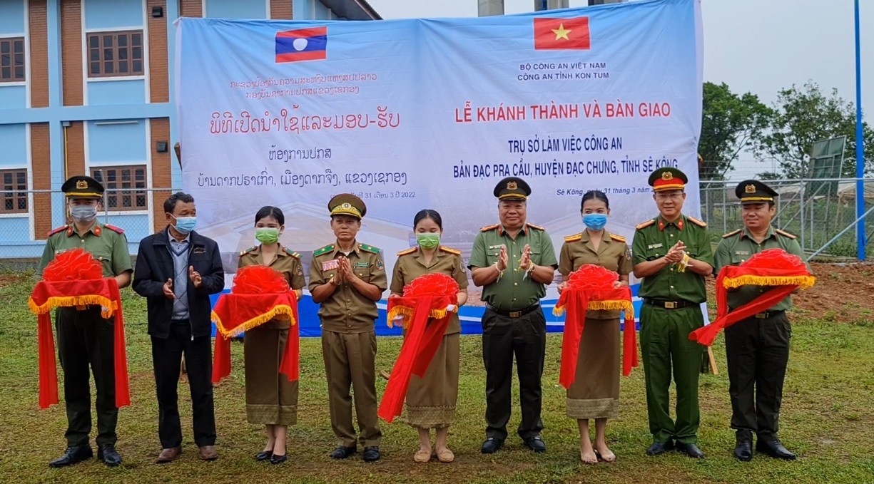 Kon Tum xây dựng biên giới hòa bình, hữu nghị, hợp tác và phát triển với các tỉnh Nam Lào