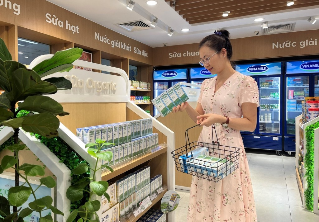 Sữa tươi đầu tiên trên thế giới đạt chứng nhận của Tổ chức Clean Label Project thuộc "Nhà Vinamilk"